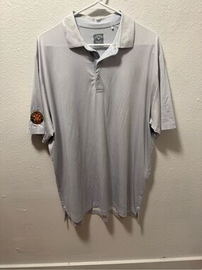 St.Andrews Callaway Opti-Dri Swing Tech White And Light Gray Micro Dot Pattern.